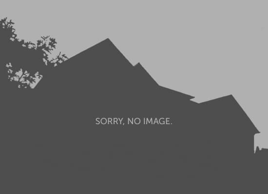 180 Markham Road 811, Toronto E08